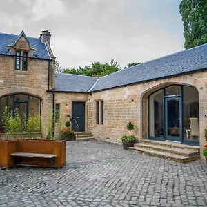 Stunning 1820s Stables Converted Apartment